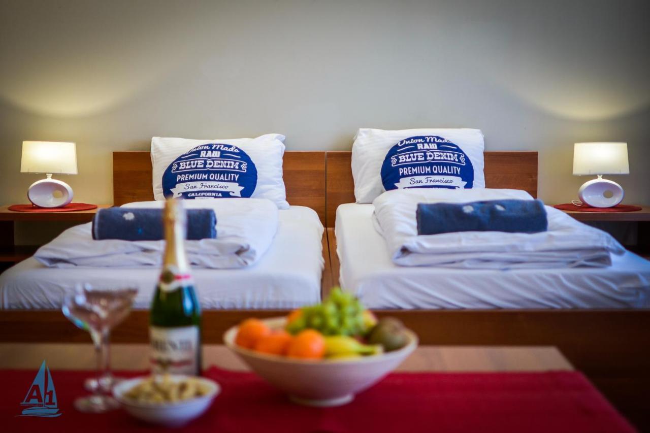 A3 - Apartamenty Mikołajki Esterno foto