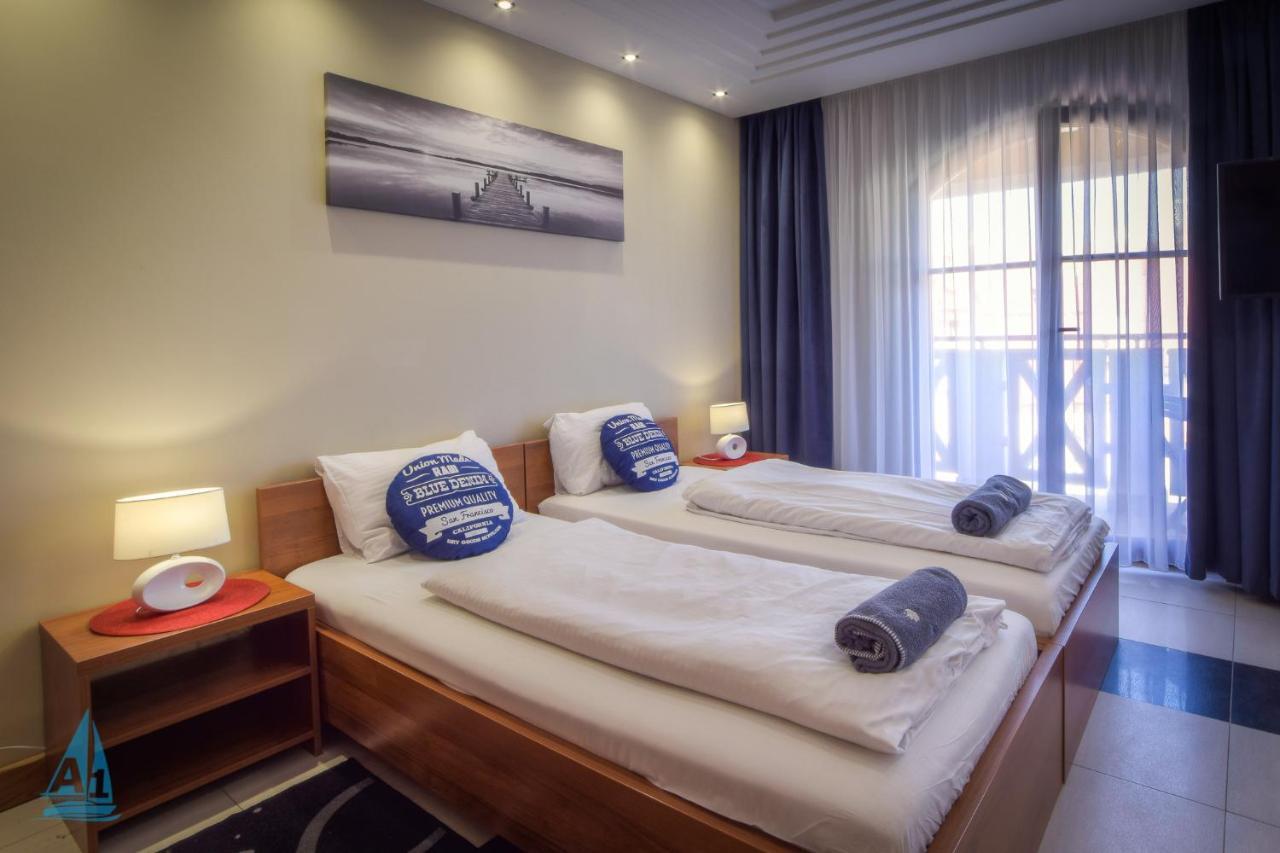 A3 - Apartamenty Mikołajki Esterno foto